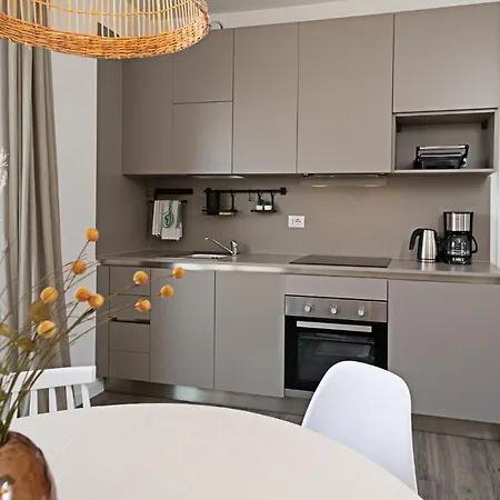 Apartament Zoe - Regarda Travel Lazise