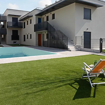 Apartament Zoe - Regarda Travel *