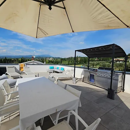 Zoe - Regarda Travel * Lazise