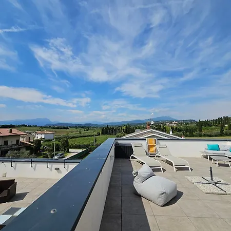 Zoe - Regarda Travel