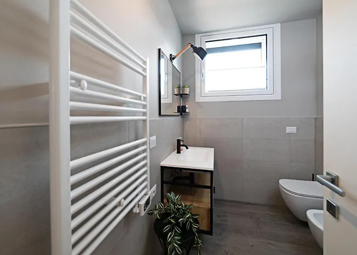 Zoe - Regarda Travel * Lazise