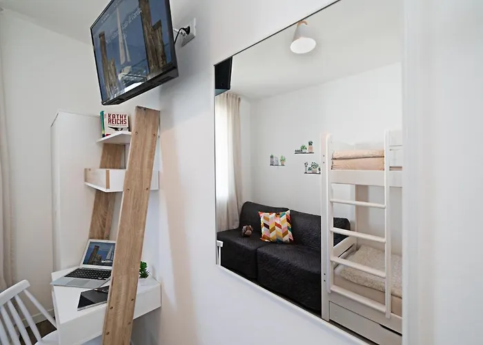 Zoe - Regarda Travel Lazise