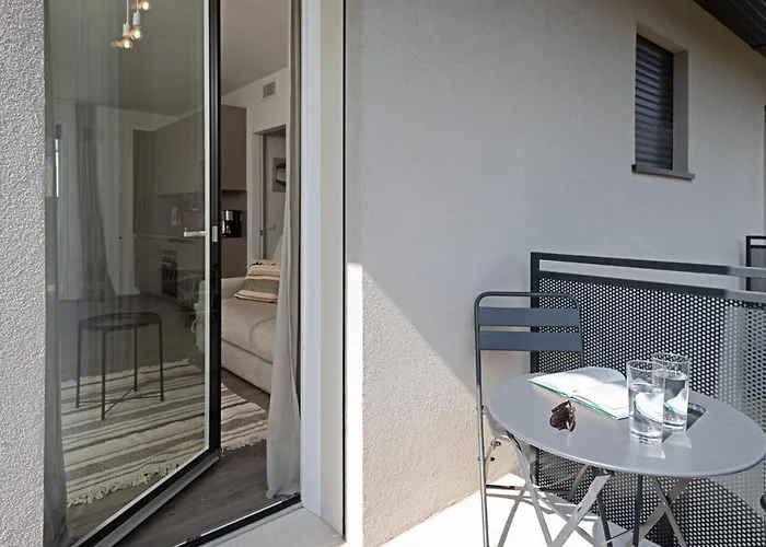 Appartamento Zoe - Regarda Travel